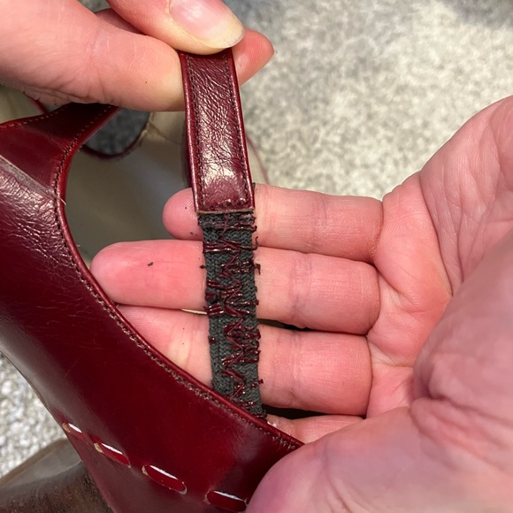Fluevog Operetta Malibran, Size 9, Red, Criss-crossed Marry Jane heel. 2.5” heel - Picture 6 of 7
